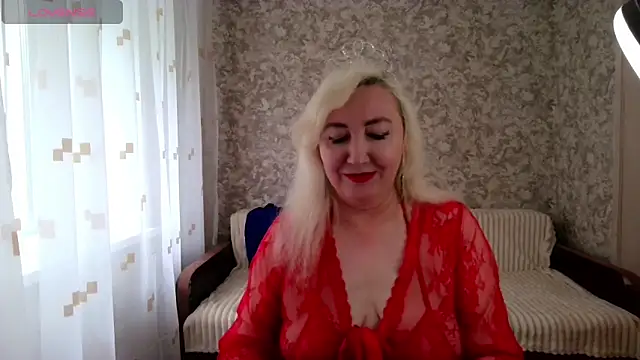 LadyKriss online show from 12, 6, 2026