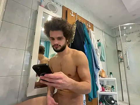 youngboyformommy24 online show from 28, 2, 2026