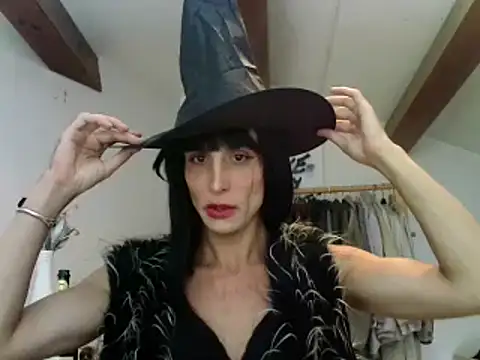 DeboraMee online show from 24, 10, 2025