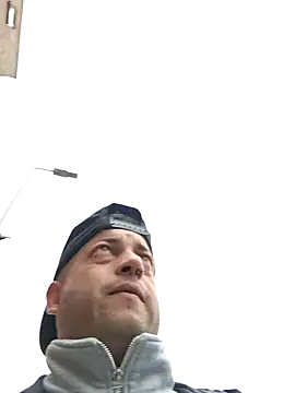 Imyourguy2025 online show from 15, 4, 2026