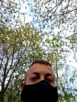 Imyourguy2025 online show from 19, 4, 2026