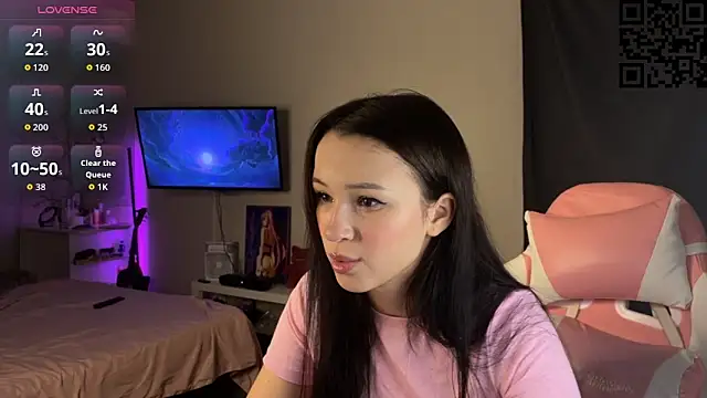 Snapshot of ella_simons chatting on 15, 11, 2025 ella simons online show from 15, 11, 2025