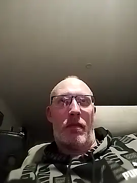 Cedric7653 online show from 2, 11, 2025