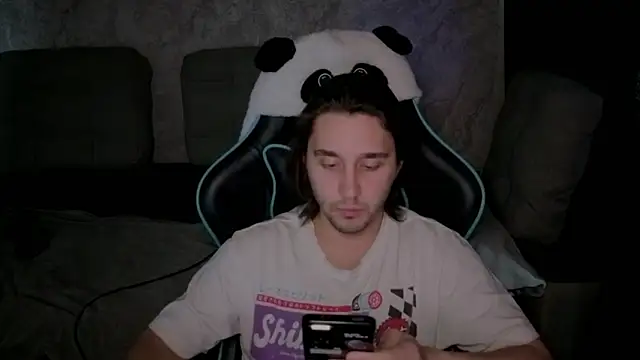 Pohyi  online show from 3, 3, 2026