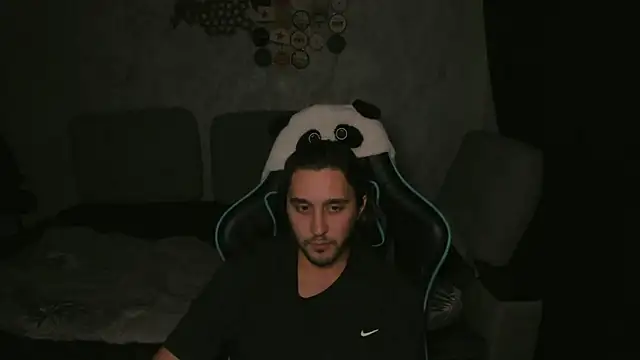 Pohyi  online show from 7, 3, 2026