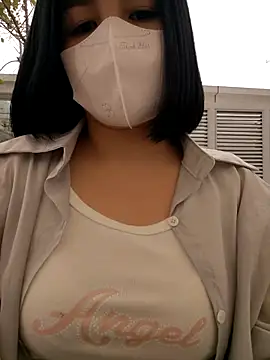 Mina-02 online show from 6, 3, 2026