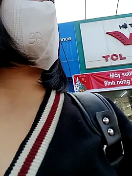 Mina-02 online show from 18, 12, 2025