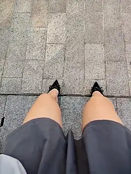 Mina-02 online show from 28, 2, 2026