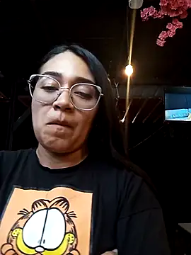 Snapshot of Samara_Outdoors chatting on 26, 10, 2025 Samara Outdoors online show from 26, 10, 2025