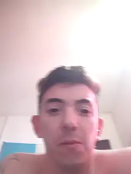 Snapshot of Argentino_96 chatting on 19, 10, 2025 Argentino 96 online show from 19, 10, 2025
