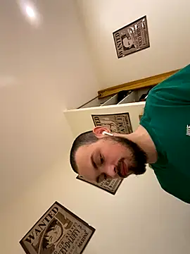 Snapshot of adambigdick97 chatting on 22, 11, 2025 adambigdick97 online show from 22, 11, 2025