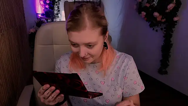 Kiki shay online show from 3, 11, 2025