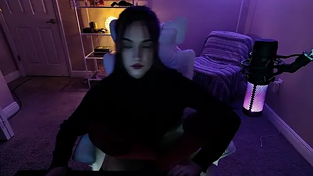 AngieFae  online show from 13, 2, 2026