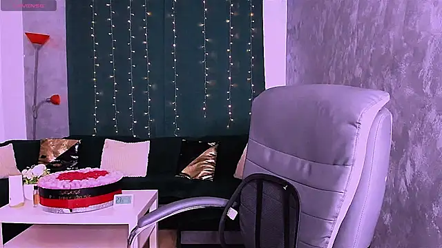 RheaLynn online show from 17, 11, 2025