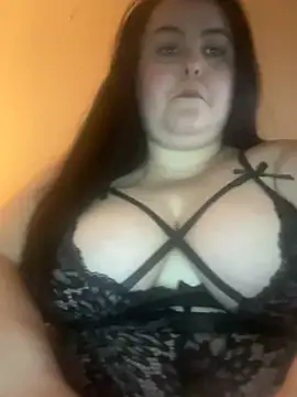 Maya 29x online show from 8, 3, 2026