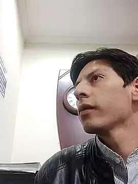 Carriata larry online show from 29, 10, 2025