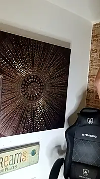 alphacloudGod online show from 6, 1, 2026