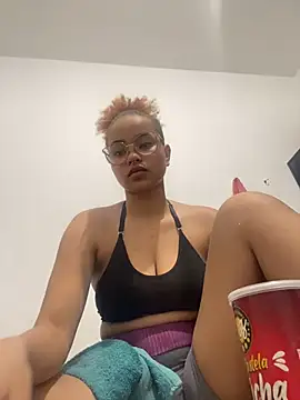 Snapshot of guinness_cp chatting on 6, 11, 2025 guinness cp online show from 6, 11, 2025