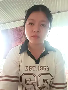 lisa-bae00 online show from 20, 4, 2026