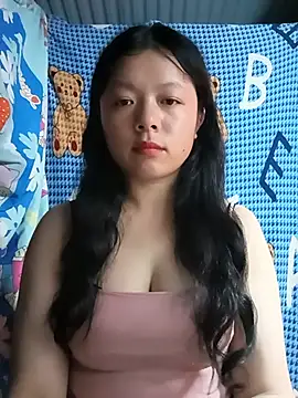 Snapshot of lisa-bae00 chatting on 15, 7, 2026 lisa-bae00 online show from 15, 7, 2026