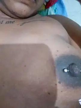 Snapshot of Jennyy31 chatting on 14, 11, 2025 Jennyy31 online show from 14, 11, 2025