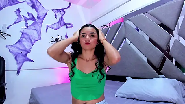 Crystal Stones online show from 24, 10, 2025