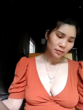 Bear bear0 online show from 21, 4, 2026