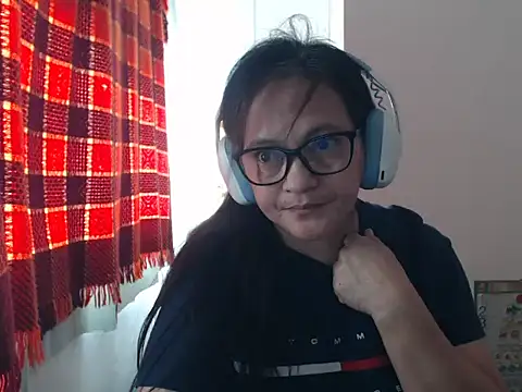 Snapshot of Kinkybela2025 chatting on 27, 7, 2026 Kinkybela2025 online show from 27, 7, 2026