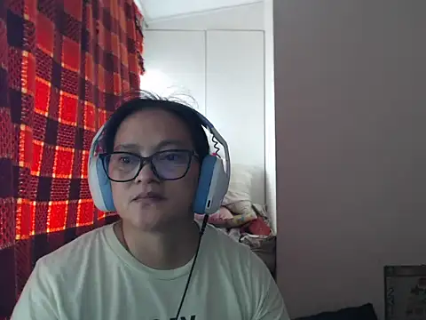 Snapshot of Kinkybela2025 chatting on 23, 6, 2026 Kinkybela2025 online show from 23, 6, 2026