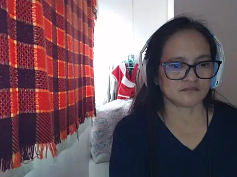 Snapshot of Kinkybela2025 chatting on 18, 5, 2026 Kinkybela2025 online show from 18, 5, 2026