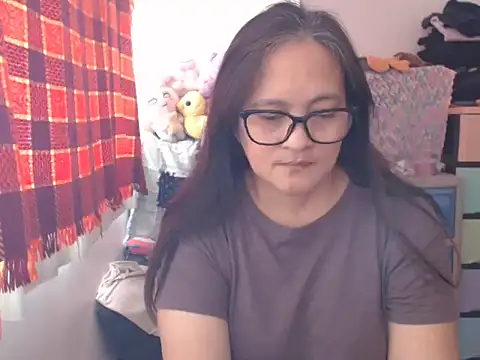 Kinkybela2025 online show from 9, 3, 2026