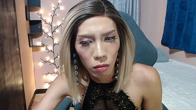 VictoriaAsianMistress online show from 12, 11, 2025
