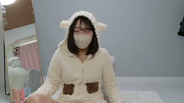 yui chan00 online show from 11, 3, 2026