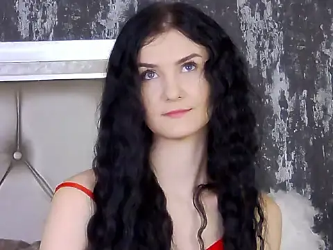 KendraNoir online show from 5, 11, 2025