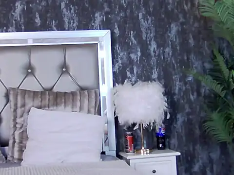 KendraNoir online show from 8, 11, 2025