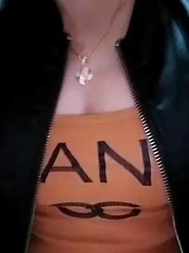 Snapshot of Minmin688 chatting on 31, 10, 2025 Minmin688 online show from 31, 10, 2025