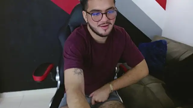 Zac Golden online show from 19, 12, 2025