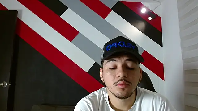 Zac Golden online show from 8, 3, 2026