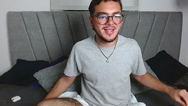 Zac Golden online show from 28, 10, 2025