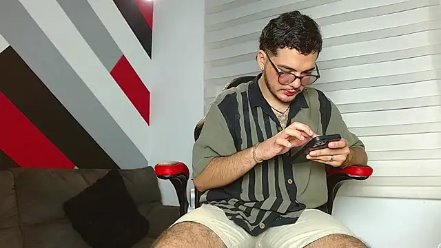 Zac Golden online show from 5, 1, 2026