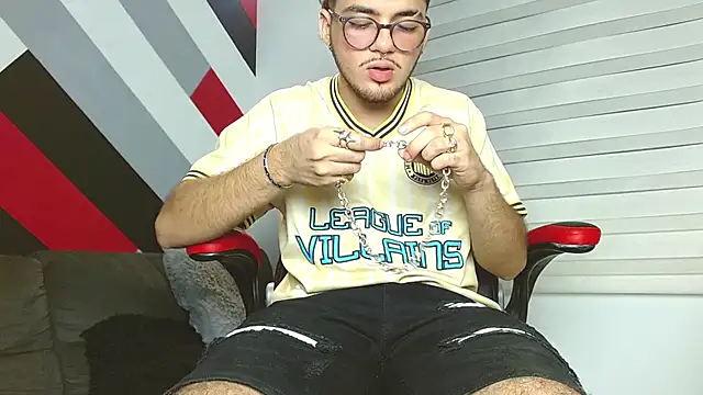 Zac Golden online show from 13, 1, 2026