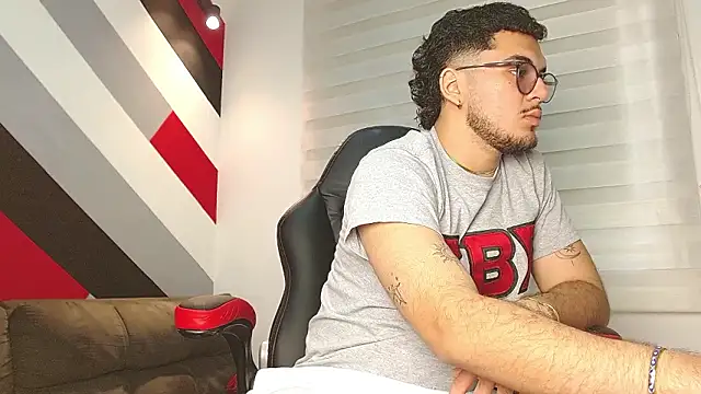 Zac Golden online show from 15, 2, 2026