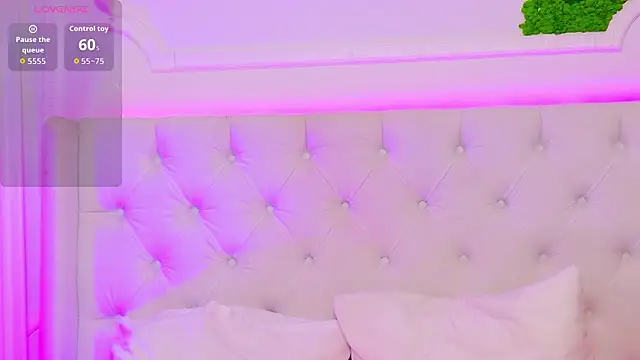 ElisaCharm online show from 13, 2, 2026