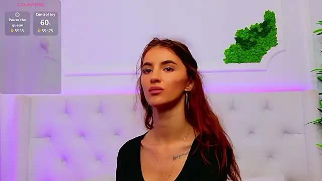 ElisaCharm online show from 2, 2, 2026