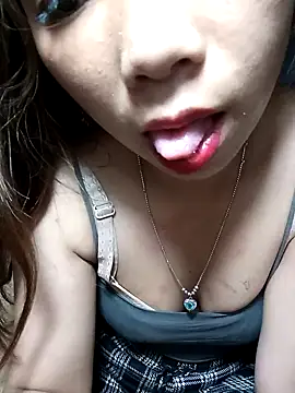 mekaka00 online show from 27, 4, 2026