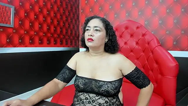 Bianca Millf online show from 17, 11, 2025