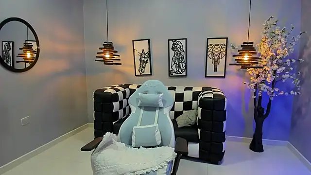 Snapshot of Bianca_Millf chatting on 24, 5, 2026 Bianca Millf online show from 24, 5, 2026
