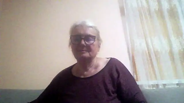 AmyLove353 online show from 14, 6, 2026
