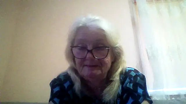AmyLove353 online show from 25, 6, 2026