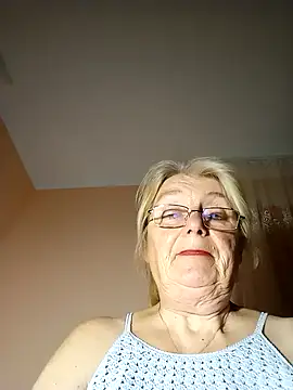 AmyLove353 online show from 26, 11, 2025